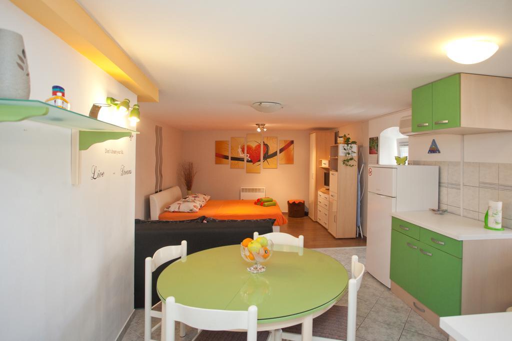 Paradise Apartment With Big Sunny Terrace In The Old Town, Few Meters From The Sea & Riva Promenade Сплит Стая снимка