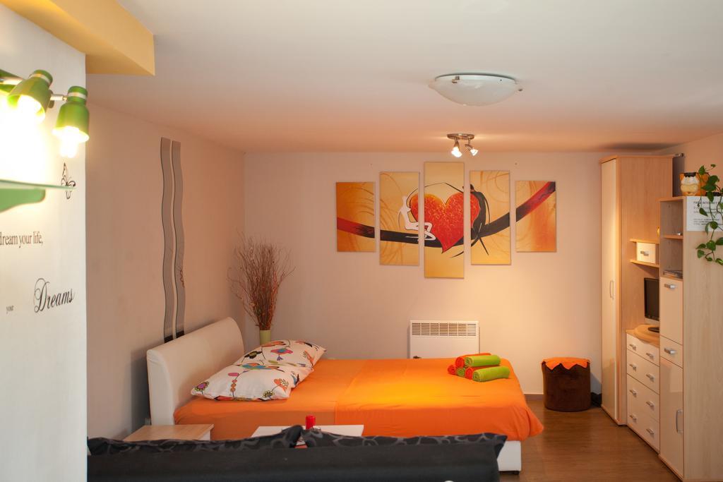 Paradise Apartment With Big Sunny Terrace In The Old Town, Few Meters From The Sea & Riva Promenade Сплит Стая снимка